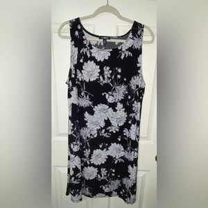 Roz & Ali 2xl Black and White Shift Dress